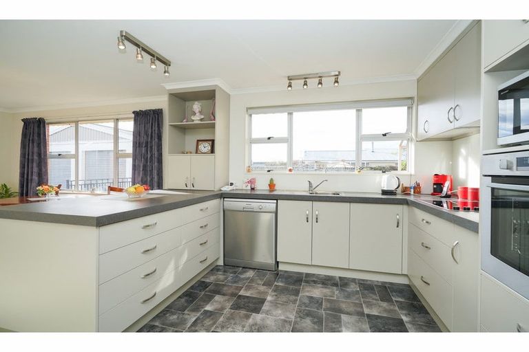 Photo of property in 160 Inglewood Road, Newfield, Invercargill, 9812