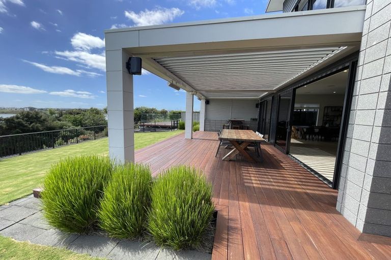 Photo of property in 67 Milano Boulevard, Karaka, Papakura, 2113