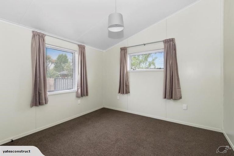 Photo of property in 652b Barbadoes Street, Edgeware, Christchurch, 8013