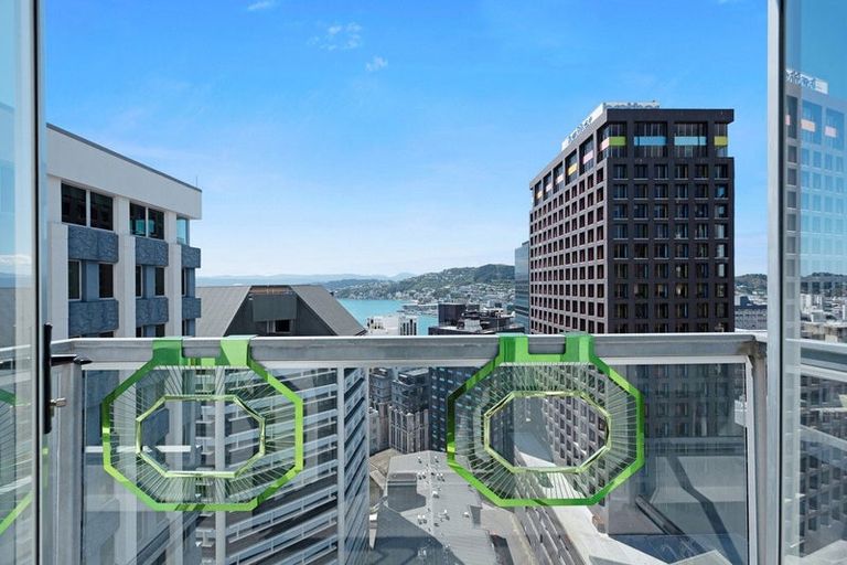 Photo of property in Terrace Heights Apartments, 13d/163 The Terrace, Wellington Central, Wellington, 6011