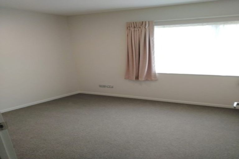 Photo of property in 9 Bushpark Place, Flat Bush, Auckland, 2016