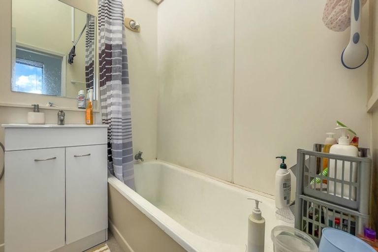 Photo of property in 36 Griffiths Street, Putaruru, 3411