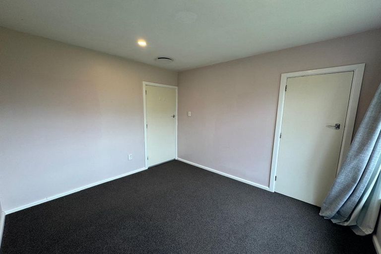 Photo of property in 73 Appleby Crescent, Burnside, Christchurch, 8053