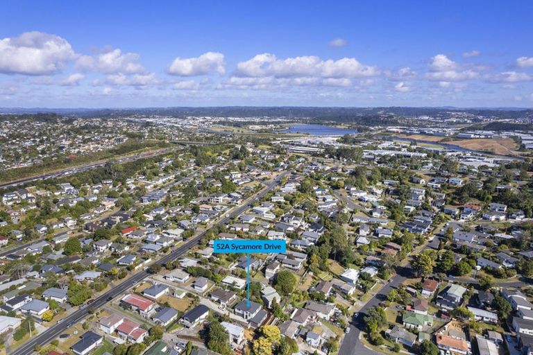 Photo of property in 52a Sycamore Drive, Sunnynook, Auckland, 0620