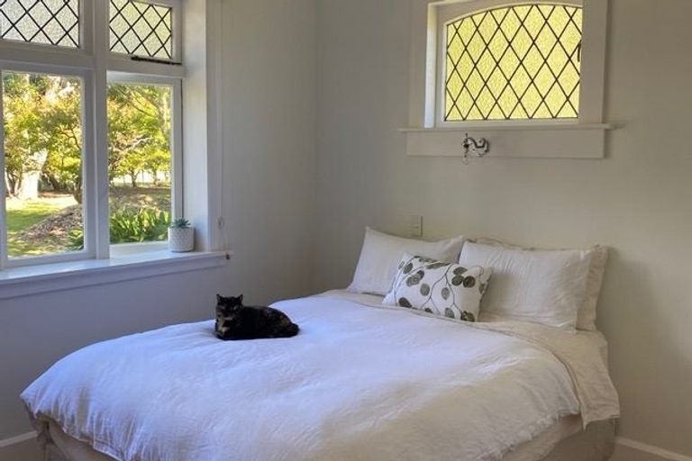 Photo of property in 435 Tararua Road, Levin, 5571