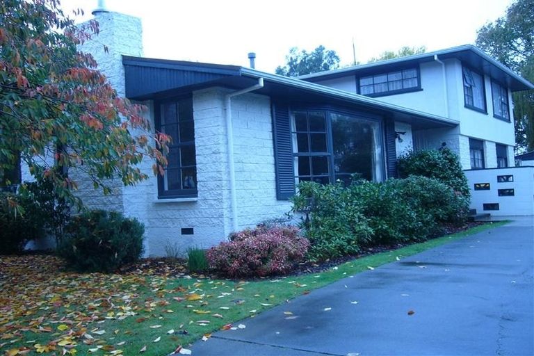 Photo of property in 25 Parkstone Avenue, Ilam, Christchurch, 8041