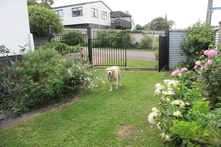 Photo of property in 31a Constable Road, Waiuku, 2123