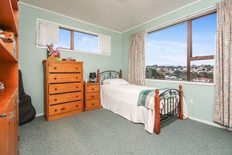 Photo of property in 94 Sunvue Road, Glen Eden, Auckland, 0602