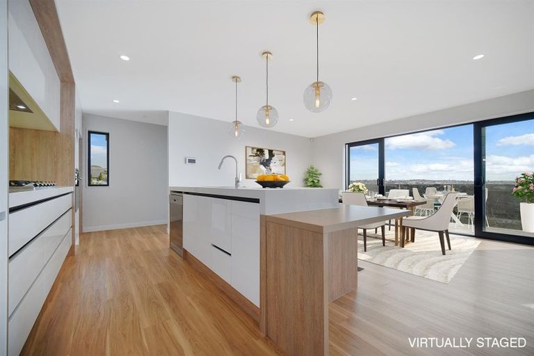 Photo of property in 126c Coronation Road, Hillcrest, Auckland, 0627