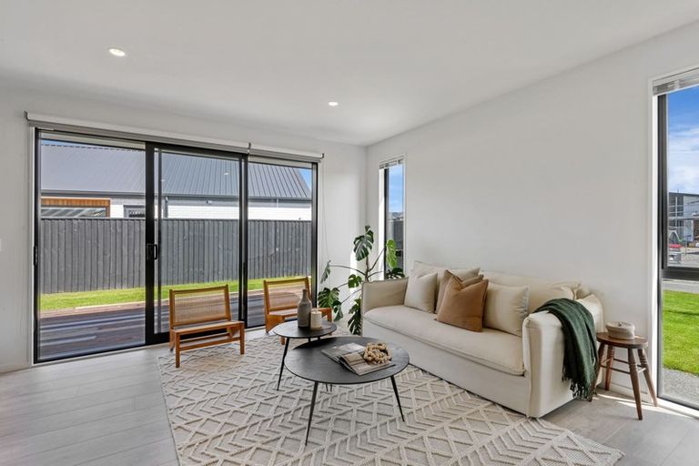 Photo of property in 12 Muirhill Street, Halswell, Christchurch, 8025