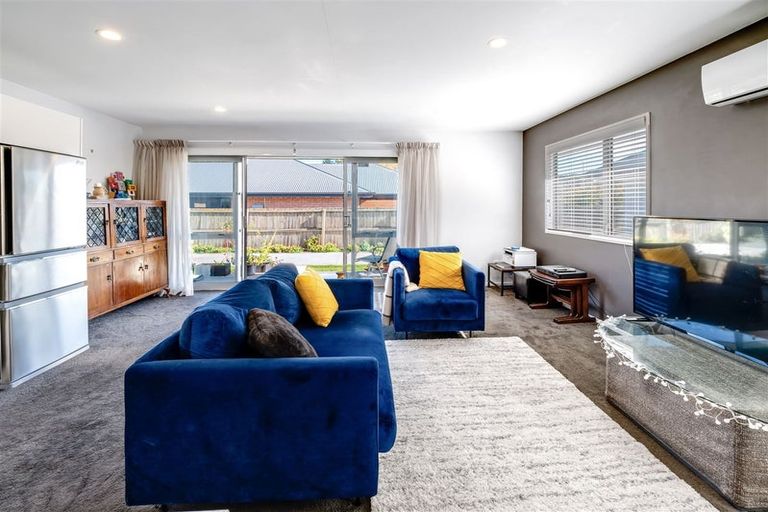 Photo of property in 2/192 Woodham Road, Linwood, Christchurch, 8062