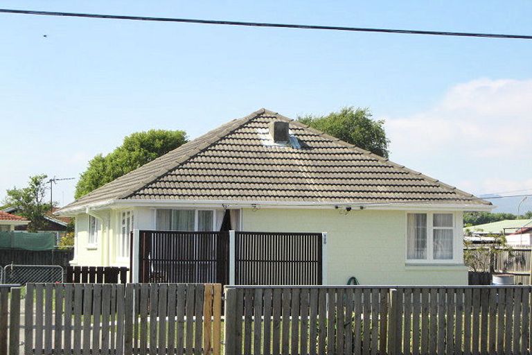 Photo of property in 120 Rowses Road, Aranui, Christchurch, 8061
