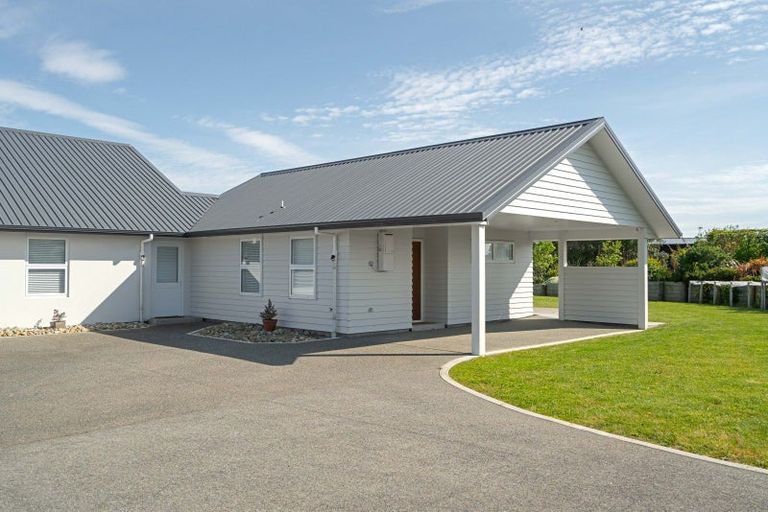 Photo of property in 15 Ardsley Lane, Lansdowne, Masterton, 5810