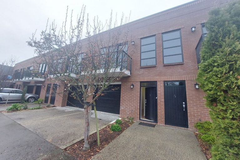 Photo of property in 12 Village Quarter Lane, Frankton, Hamilton, 3204