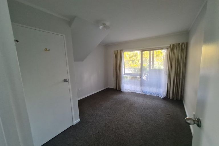 Photo of property in 8b Wharepaina Crescent, Springfield, Rotorua, 3015