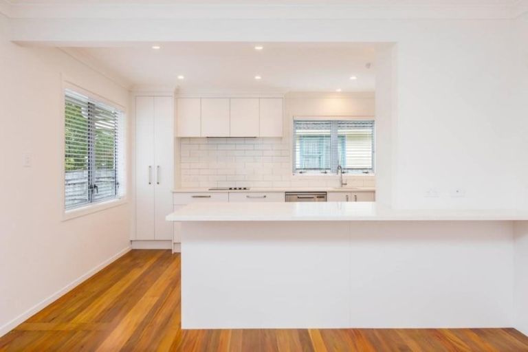 Photo of property in 11 Marion Street, Silverstream, Upper Hutt, 5019