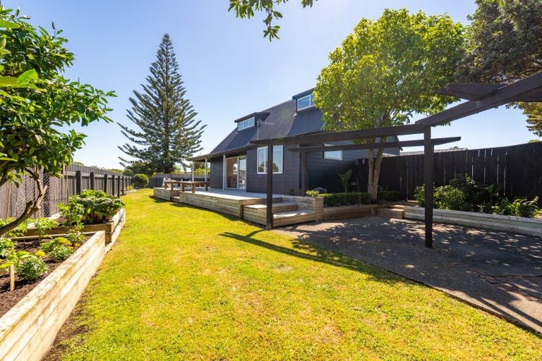 Photo of property in 7 Wilkie Place, Greenmeadows, Napier, 4112