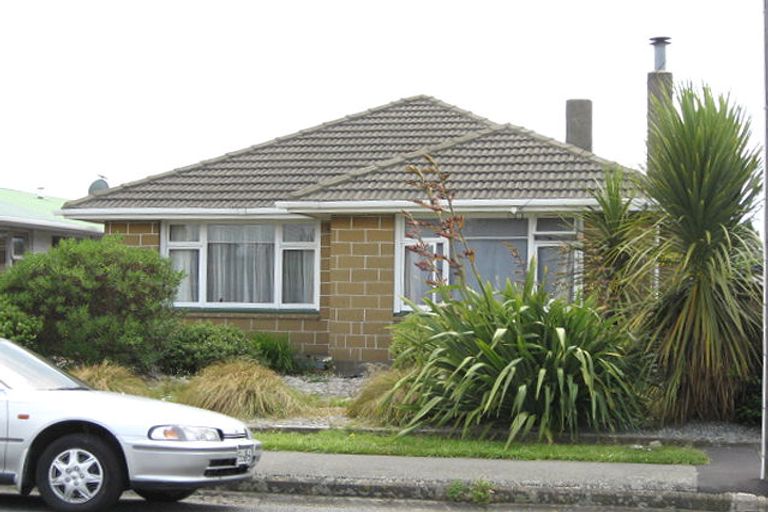 Photo of property in 1/42a Heathcote Street, Woolston, Christchurch, 8023