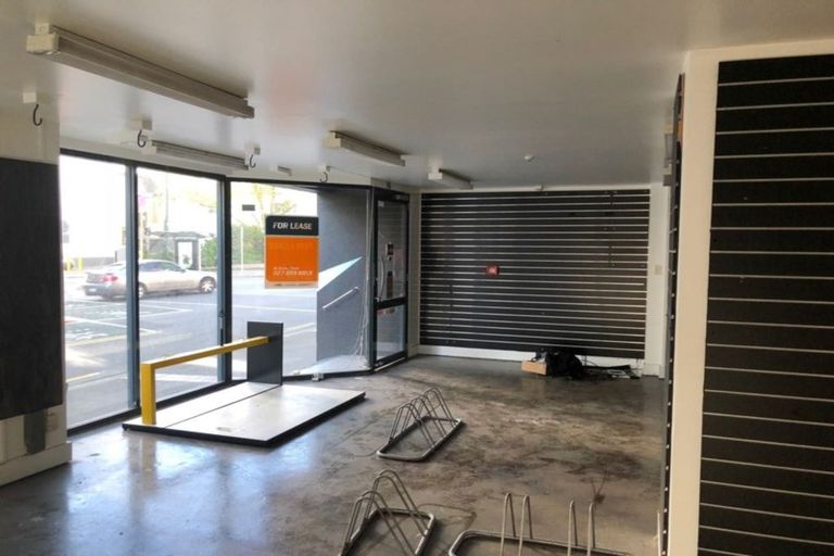 Photo of property in 144 Victoria Avenue, Hokowhitu, Palmerston North, 4410