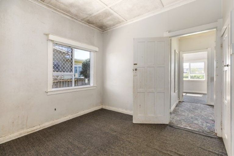 Photo of property in 53 Victoria Road, Papatoetoe, Auckland, 2025