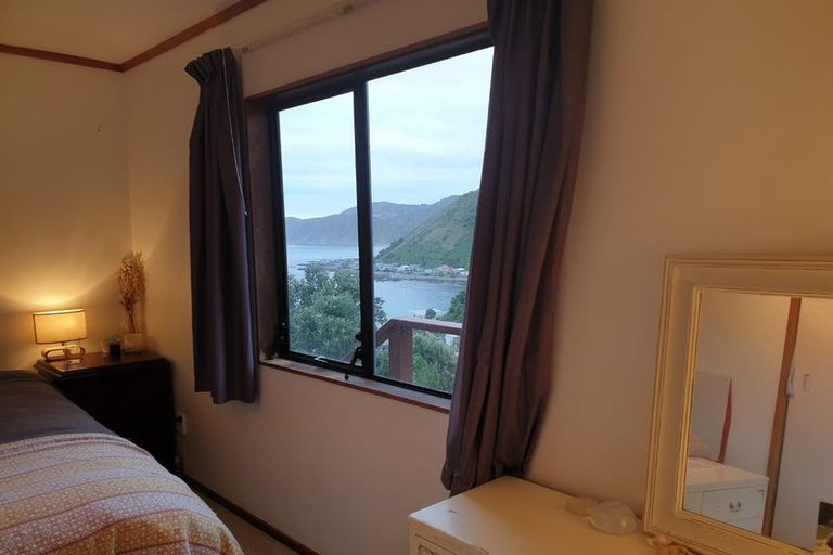 Photo of property in 5a Dennis Way, Island Bay, Wellington, 6023