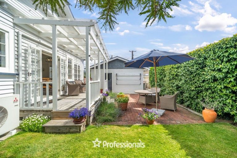 Photo of property in 2 Ropata Crescent, Boulcott, Lower Hutt, 5010