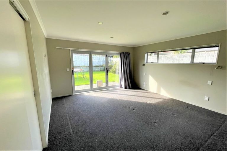 Photo of property in 48 Penrod Drive, Bell Block, New Plymouth, 4312