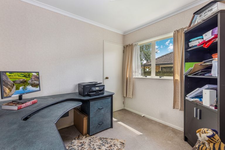 Photo of property in 23 Muirfield Street, Wattle Downs, Auckland, 2103