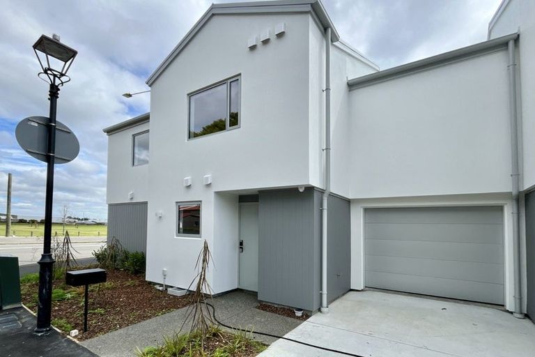 Photo of property in 1/77 Lismore Street, Waltham, Christchurch, 8011