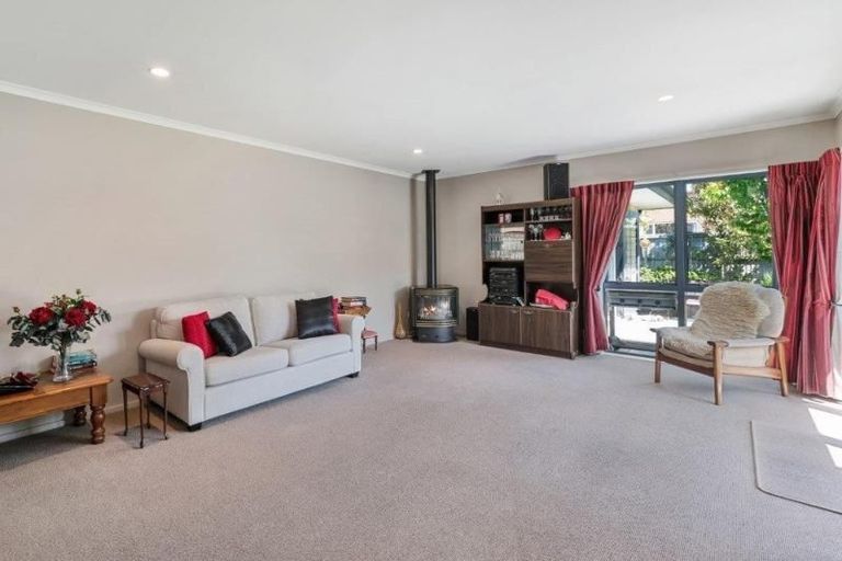 Photo of property in 83 Northwood Boulevard, Northwood, Christchurch, 8051
