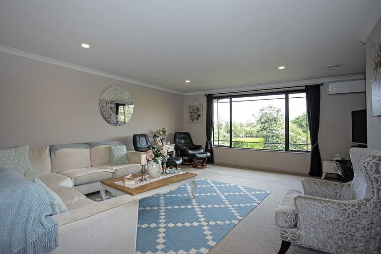 Photo of property in 35 Honeysuckle Lane, Ohauiti, Tauranga, 3112