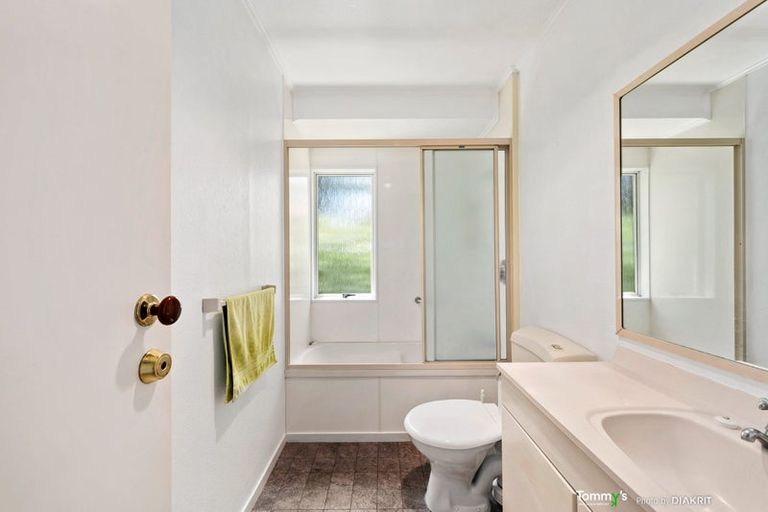 Photo of property in 6 Lingard Grove, Brooklyn, Wellington, 6021