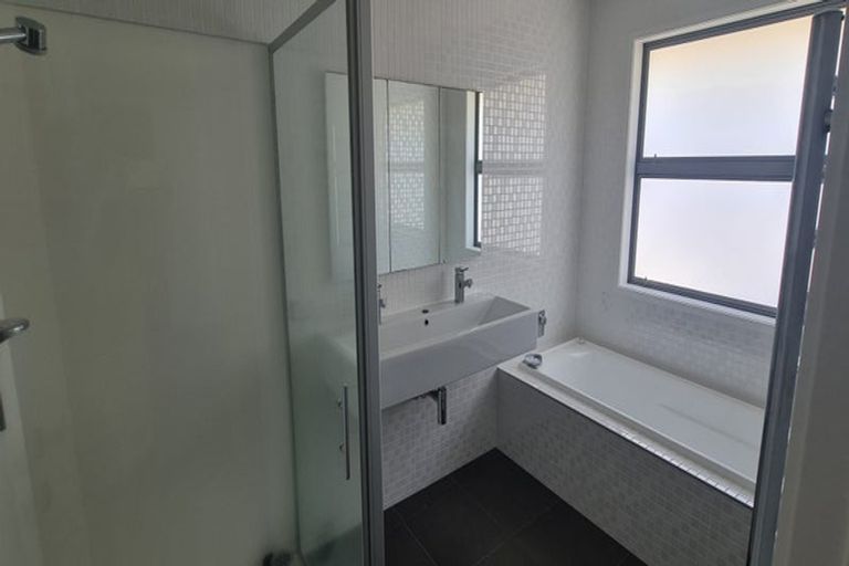 Photo of property in 3 Portofina Court, Papamoa Beach, Papamoa, 3118