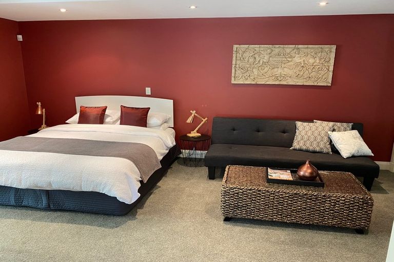 Photo of property in 5 Clutha Avenue, Khandallah, Wellington, 6035