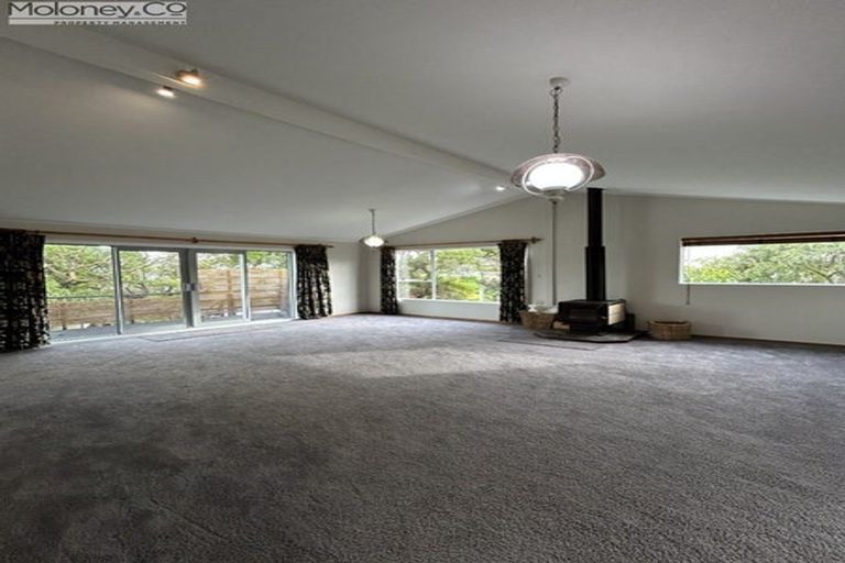 Photo of property in 12a Richard Street, Titahi Bay, Porirua, 5022