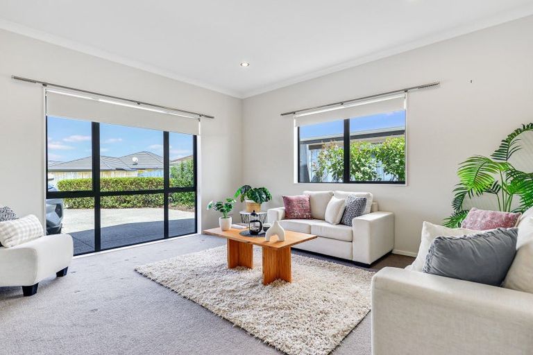 Photo of property in 7 Astelia Lane, Rototuna North, Hamilton, 3210