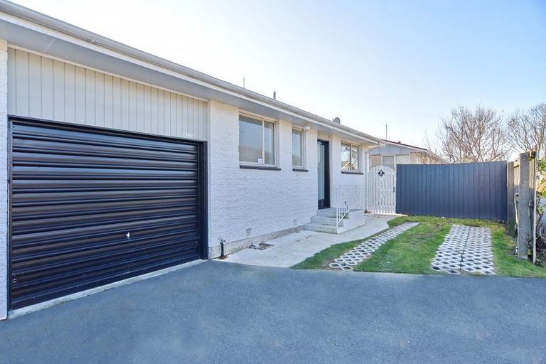 Photo of property in 2/106a Barrington Street, Somerfield, Christchurch, 8024