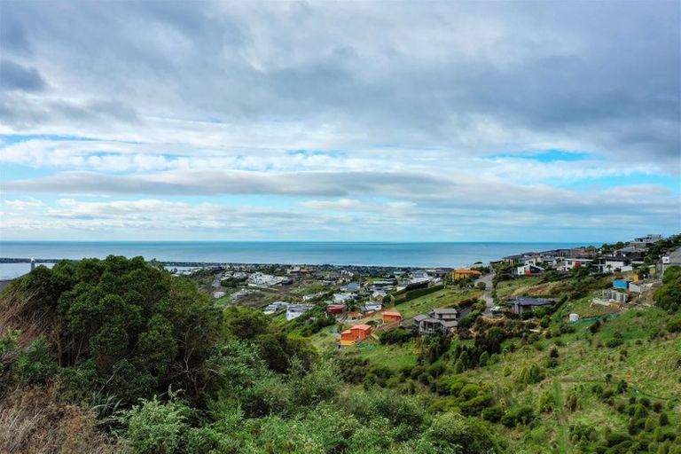 Photo of property in 3 Law Lane, Mount Pleasant, Christchurch, 8081