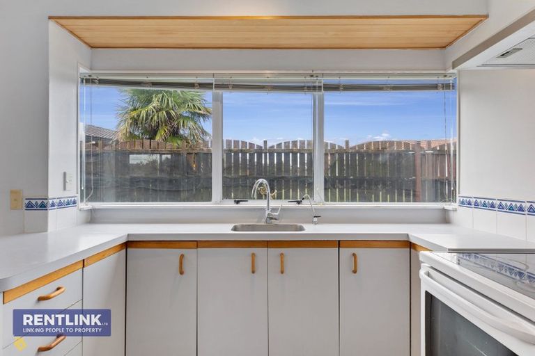 Photo of property in 23 Balmacewen Place, Mount Maunganui, 3116