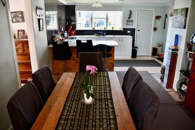 Photo of property in 10 Hunter Street, Karamea, 7893