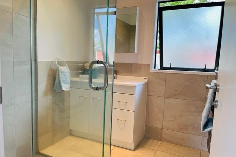 Photo of property in 32 Ranfurly Road, Alfriston, Auckland, 2105