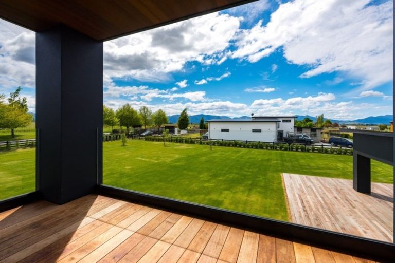 Photo of property in 21 Bradleigh Park, Fairhall, 7272