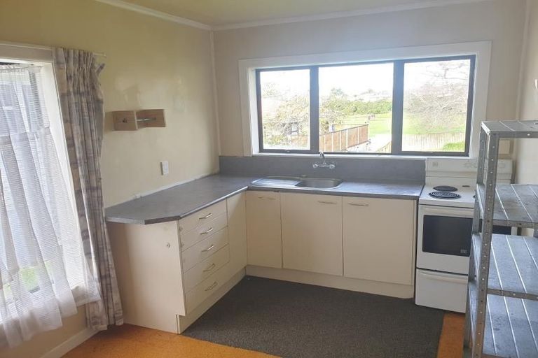 Photo of property in 24 Hamlin Road, Mount Wellington, Auckland, 1060