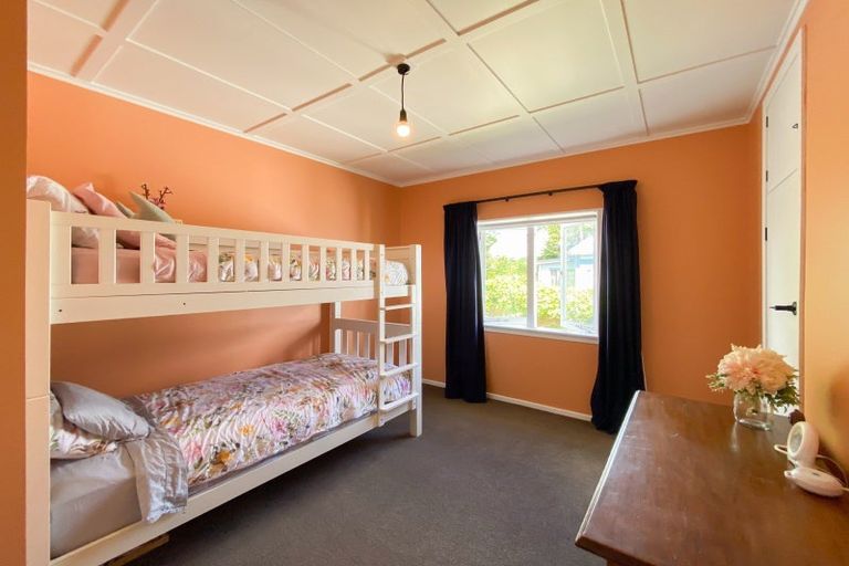 Photo of property in 28 Ngarua Road, Waitoa, 3310