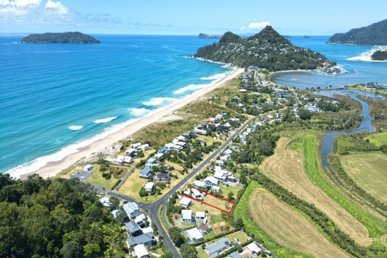 Photo of property in 103 Ocean Beach Road, Tairua, 3508