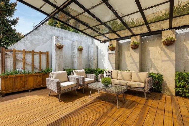 Photo of property in 18 Gyle Place, Pyes Pa, Tauranga, 3112