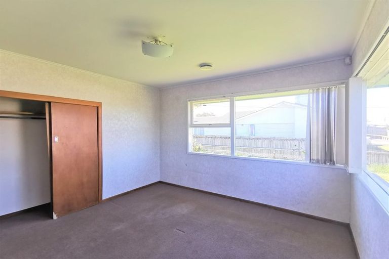 Photo of property in 34 Ferguson Street, Manurewa East, Auckland, 2102