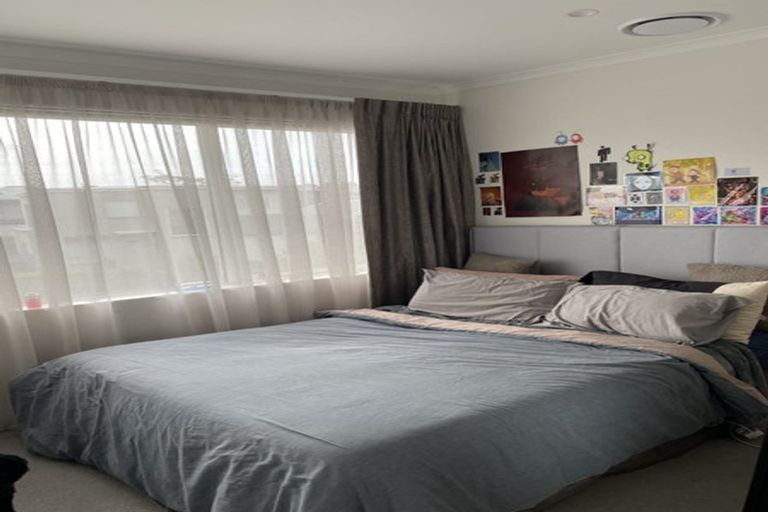 Photo of property in 55 Whenuapai Drive, Whenuapai, Auckland, 0618