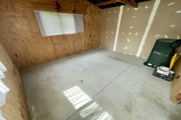 Photo of property in 8 Brook Street, Waiwhetu, Lower Hutt, 5010