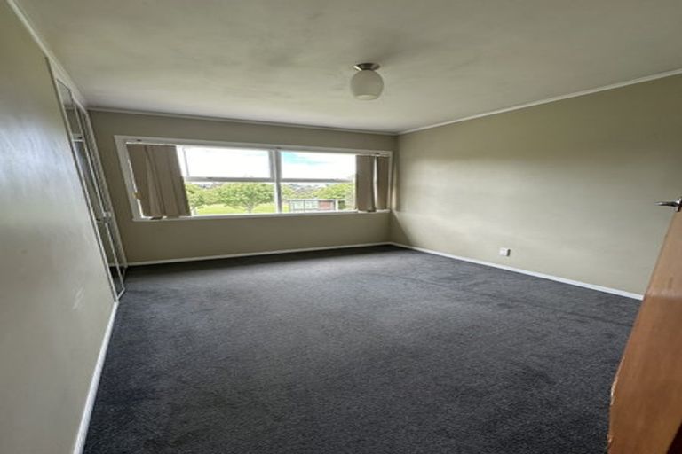 Photo of property in 1 Matipo Road, Mairangi Bay, Auckland, 0630